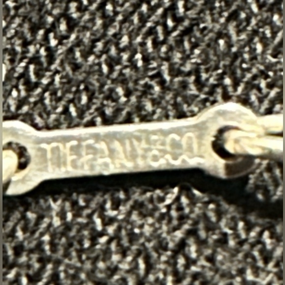 Vintage, authentic Tiffany’s Elsa Peretti Bean necklace. - Picture 5 of 7